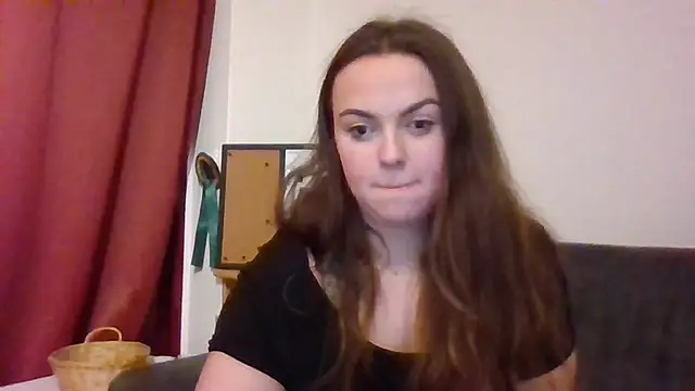 Snapshot of LeshWatchesYou chatting on January 26, 2025, 7:41 pm LeshWatchesYou online show from January 26, 2025, 7:41 pm