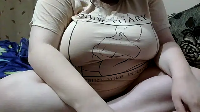 Snapshot of ChubbyCharm chatting on March 11, 2025, 8:09 pm ChubbyCharm online show from March 11, 2025, 8:09 pm