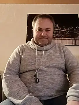 Snapshot of Pourleplasirs chatting on March 13, 2025, 12:59 am Pourleplasirs online show from March 13, 2025, 12:59 am