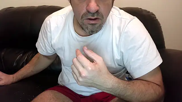 Troyt87 online show from December 18, 2025, 6:58 pm