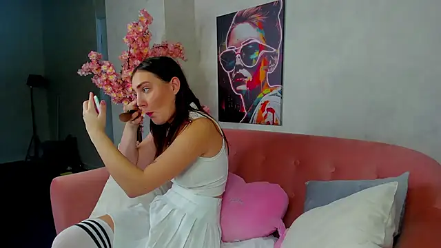 Snapshot of Alisa_Suun chatting on January 31, 2025, 7:50 am Alisa Suun online show from January 31, 2025, 7:50 am