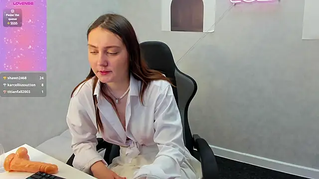 Snapshot of Alisa_Suun chatting on March 2, 2025, 9:53 am Alisa Suun online show from March 2, 2025, 9:53 am