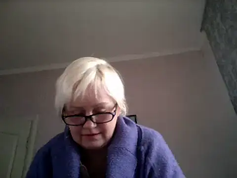 Mayya4321 online show from February 18, 2025, 1:22 pm