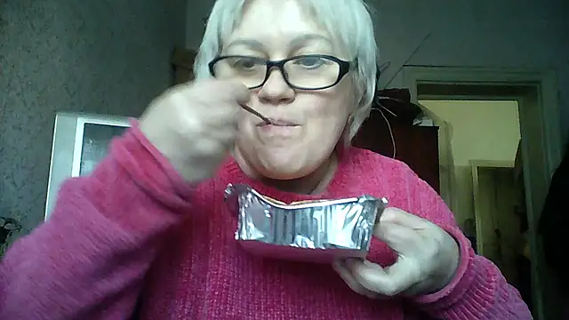 Mayya4321 online show from January 9, 2026, 9:34 am