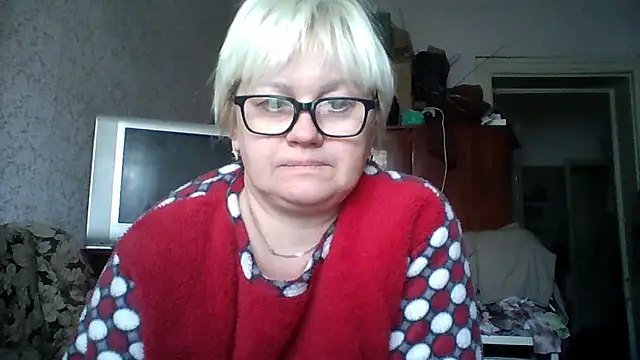 Mayya4321 online show from April 8, 2026, 8:14 am