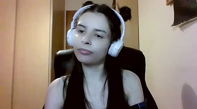 LariceSexy online show from March 18, 2025, 7:20 pm