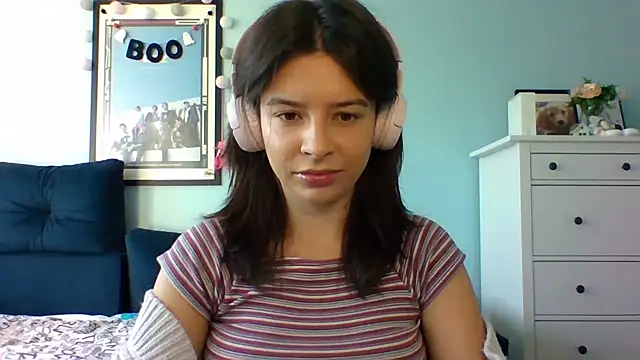 LariceSexy online show from October 3, 2025, 12:13 pm