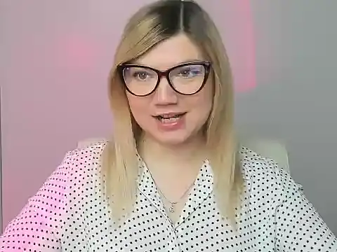 Lola moree online show from October 25, 2025, 6:10 am