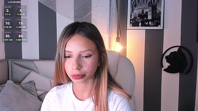 Salome  evans online show from February 3, 2025, 12:25 pm