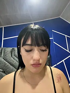 Melody rousse  online show from September 20, 2025, 8:43 pm