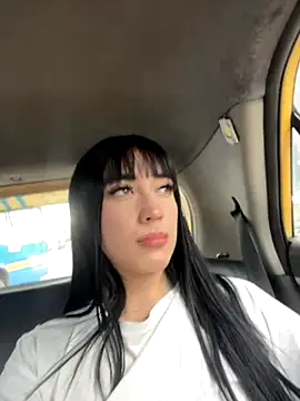 Melody rousse  online show from October 3, 2025, 7:33 pm