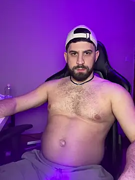 Snapshot of lucas_kazimm chatting on March 10, 2025, 9:18 pm lucas kazimm online show from March 10, 2025, 9:18 pm