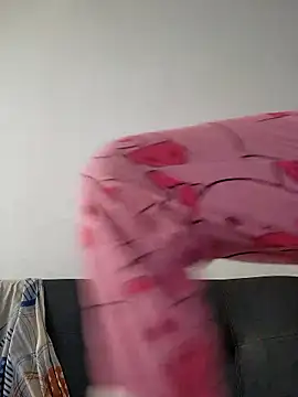 Snapshot of Zaira_Rose_ chatting on January 13, 2026, 8:14 pm Zaira Rose online show from January 13, 2026, 8:14 pm