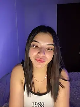 eileensophi online show from February 8, 2025, 9:24 am