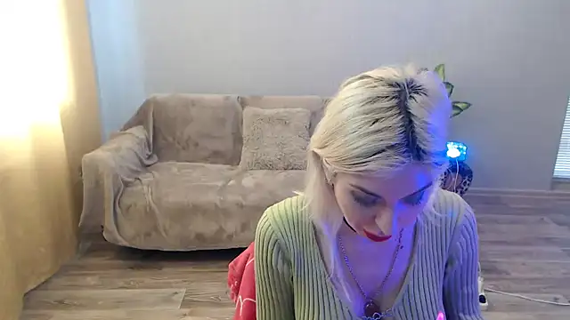 SexyBeatriice online show from April 11, 2026, 6:18 am