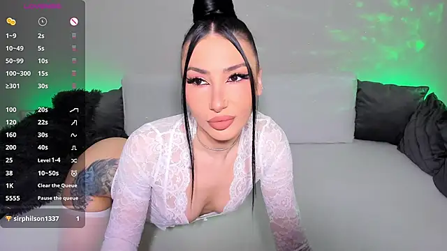 VickyBooXXX online show from March 17, 2026, 1:10 am