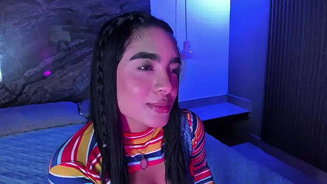 Estefy gomez09 online show from March 6, 2025, 3:35 am