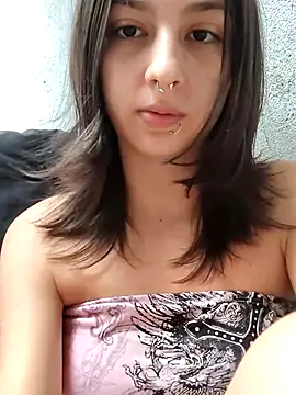 Maiden-Hot online show from February 14, 2026, 8:05 pm