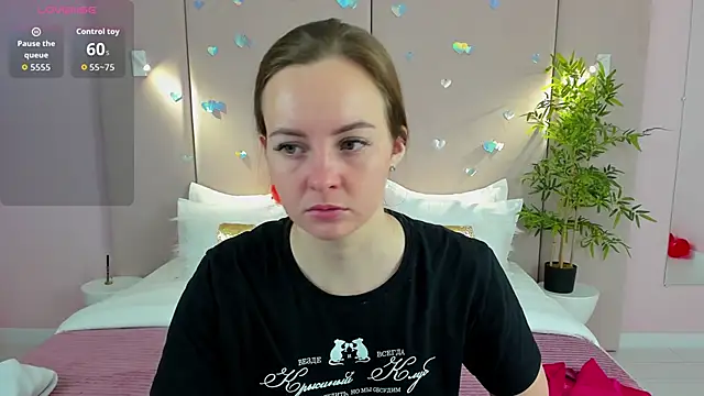 Snapshot of JaniceCollins chatting on February 9, 2026, 1:53 am JaniceCollins online show from February 9, 2026, 1:53 am