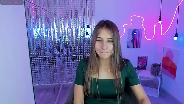 CharmBianca online show from February 15, 2025, 4:45 pm