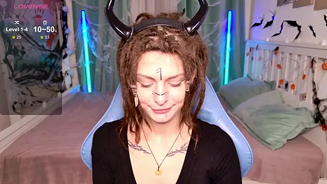 AnTikaMy online show from October 21, 2025, 7:25 pm