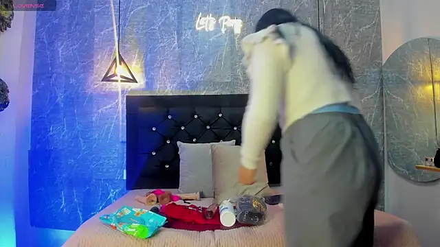 Snapshot of emberhodson chatting on September 10, 2025, 10:48 am emberhodson online show from September 10, 2025, 10:48 am