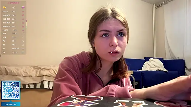 Snapshot of ErlinaBuoy chatting on January 15, 2026, 5:34 am ErlinaBuoy online show from January 15, 2026, 5:34 am