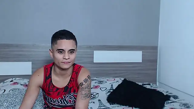 Liiamthompson online show from October 9, 2025, 11:25 pm