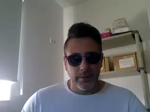 66MA69 online show from February 5, 2025, 4:47 pm