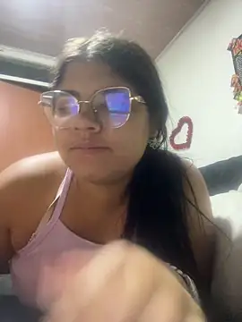 viccky vick online show from March 1, 2025, 12:17 am