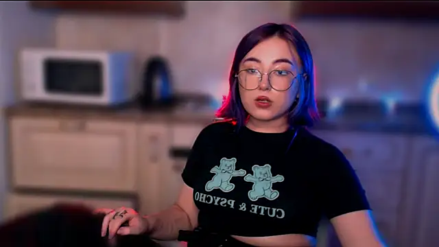 purplewitch online show from February 14, 2025, 2:23 pm