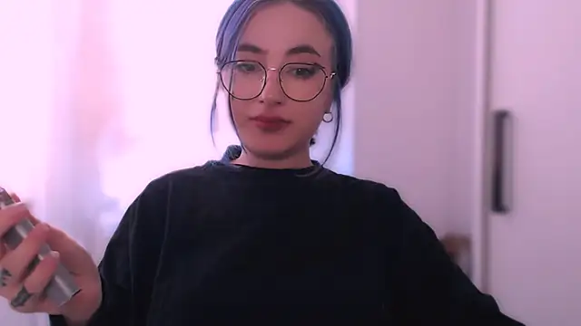 purplewitch online show from September 13, 2025, 2:55 am