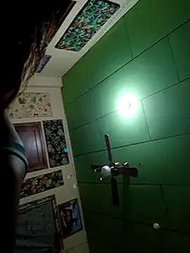 Little Saori online show from February 20, 2025, 5:33 am