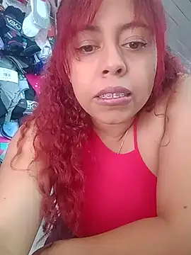 alexandraluv online show from February 5, 2025, 4:14 pm