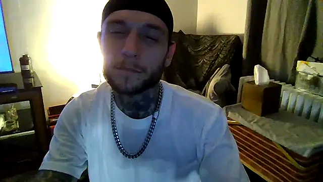 cruz815 online show from December 20, 2025, 1:12 am