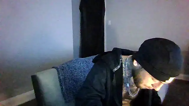 cruz815 online show from January 6, 2026, 2:26 am