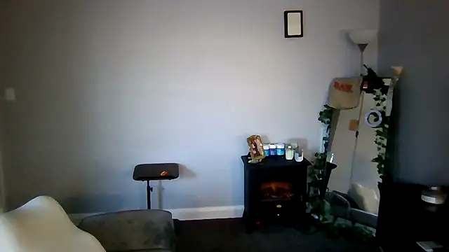 Snapshot of cruz815 chatting on February 8, 2026, 9:51 pm cruz815 online show from February 8, 2026, 9:51 pm