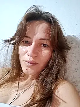 Belladonna253 online show from December 18, 2025, 9:54 pm