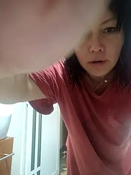 KellyPerlaxxx online show from February 7, 2026, 5:27 pm