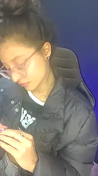 mac-sara online show from March 6, 2025, 11:20 pm