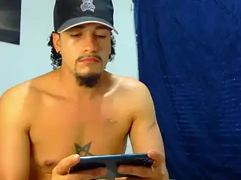 Snapshot of Keiviid chatting on February 26, 2025, 3:08 pm Keiviid online show from February 26, 2025, 3:08 pm