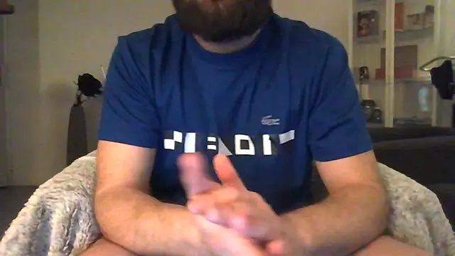 Snapshot of Zer_oki chatting on January 31, 2025, 5:21 pm Zer oki online show from January 31, 2025, 5:21 pm