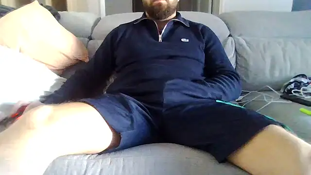 Snapshot of Zer_oki chatting on February 25, 2026, 3:21 pm Zer oki online show from February 25, 2026, 3:21 pm