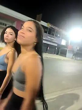 Snapshot of Street_royal chatting on February 1, 2025, 6:21 am Street royal online show from February 1, 2025, 6:21 am