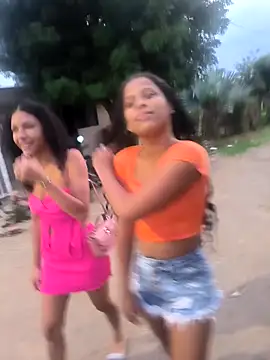 Snapshot of Street_royal chatting on February 21, 2025, 11:10 pm Street royal online show from February 21, 2025, 11:10 pm