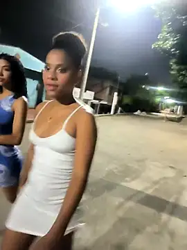 Snapshot of Street_royal chatting on March 6, 2025, 3:57 am Street royal online show from March 6, 2025, 3:57 am