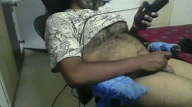 Snapshot of awesomeroc123 chatting on March 14, 2025, 4:19 pm awesomeroc123 online show from March 14, 2025, 4:19 pm