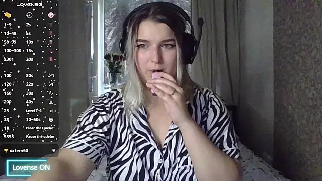 Jenny Smit online show from October 20, 2025, 7:31 am