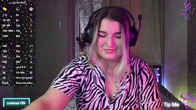 Jenny Smit online show from November 3, 2025, 6:14 am