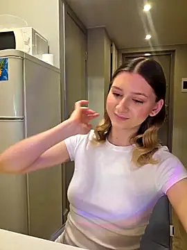 jackp0t   online show from February 12, 2026, 1:39 pm